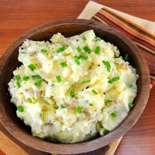 Smashed Potatoes with Sour Cream and Chives