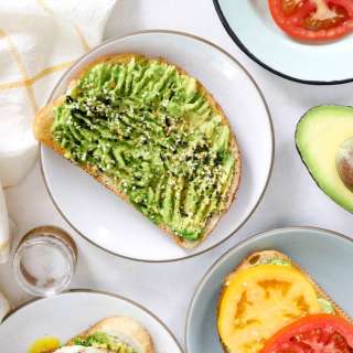 Avocado Toast (Recipe & Toppings)