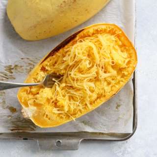 How to Cook Spaghetti Squash