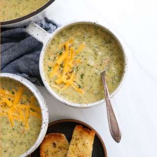 Healthy Broccoli Cheddar Soup