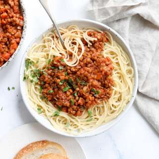 Easy Lentil Bolognese (Vegan!)