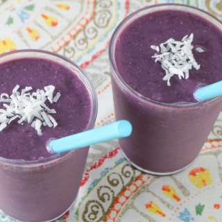 Blackberry, Mango, Coconut Smoothie