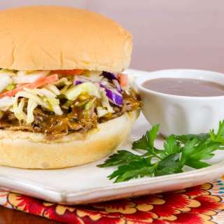 Carolina-Style Pulled Pork Sandwiches