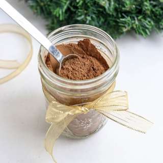 Hot Chocolate Mix (in a Jar!)