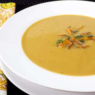 Creamy Chanterelle Mushroom Soup
