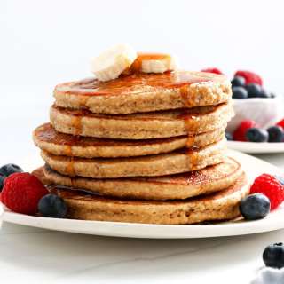 Banana Oatmeal Pancakes