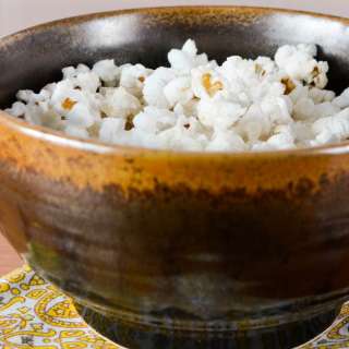 Quick & Easy Microwave Popcorn