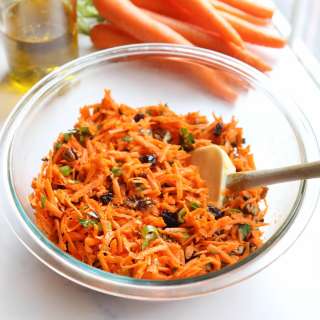 Sweet & Crunchy Carrot Salad