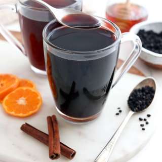 Elderberry Tea (3 ingredients!)