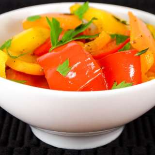 Pan-Roasted Bell Peppers with Garlic and Thyme