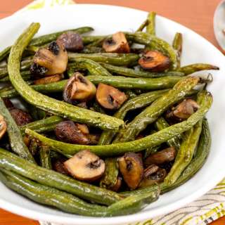 Roasted Green Beans and Mushrooms with Garlic