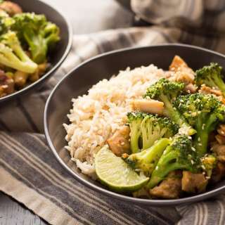 Peanut Sauce Chicken and Broccoli Bowls