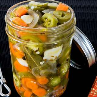 Taqueria Style Pickled Jalapenos and Carrots