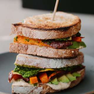 Avocado Egg Sandwich with Hummus