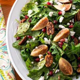 Fig and Goat Cheese Salad with a Balsamic Fig Vinaigrette