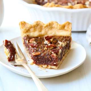 Vegan Pecan Pie (No refined sugar!)