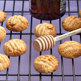 Wholemeal Honey Cookies