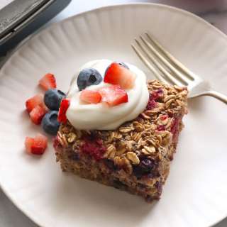 Berry Baked Oatmeal Recipe