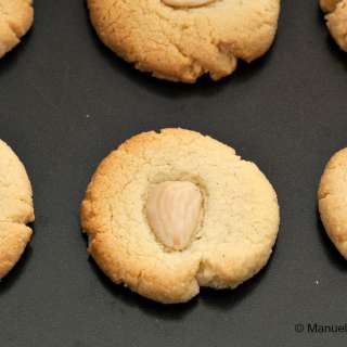 Almond Shortbread Cookies