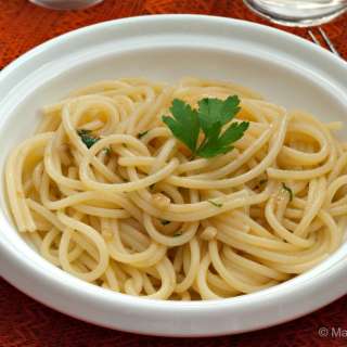 Pasta con Aglietto e Prezzemolino