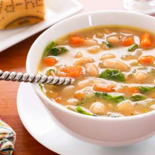 Mediterranean White Bean Soup