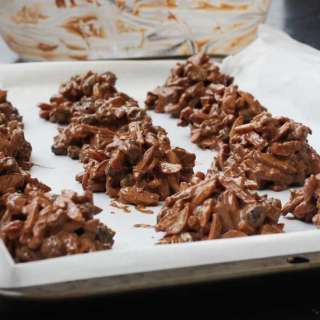 Chocolate fruit & nut clusters (chocolate rocks)