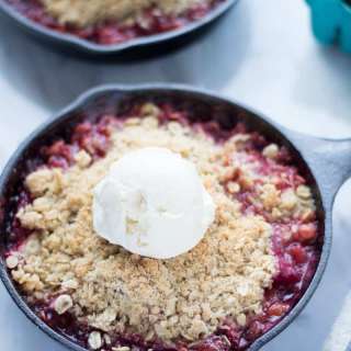 Strawberry Rhubarb Crisp