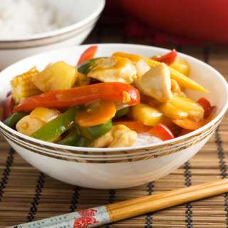 Easy Chicken With Pineapple Chinese Stir-fry (Sweet And Sour)