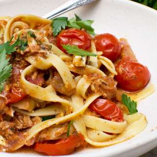20-minute Lemony Mediterranean Pasta