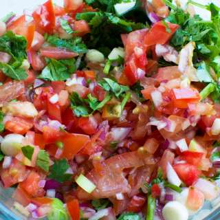 10 Minute Fresh Tomato Salsa