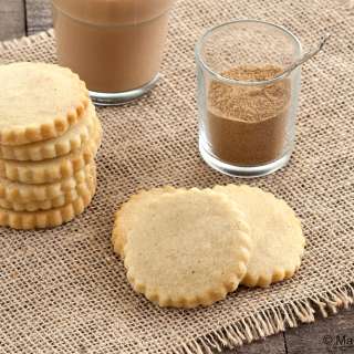 Chai Shortbread Cookies
