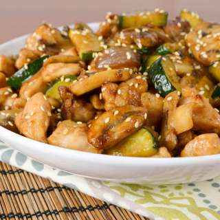 Chicken, Mushroom, and Zucchini Stir Fry