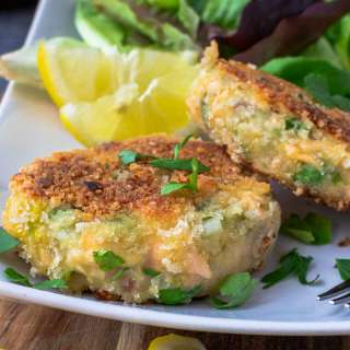 Easy Crispy Salmon Fishcakes