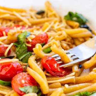 12-Minute Cherry Tomato Pasta Recipe