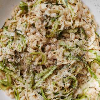 Asparagus Pasta with White Beans