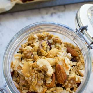 Best Homemade Low Sugar Granola Recipe
