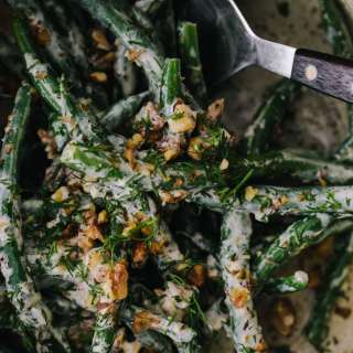 Garlicky Yogurt Green Beans with Walnuts