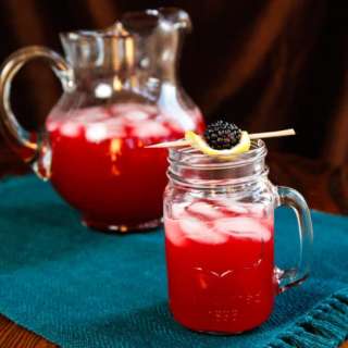 Blackberry Vanilla Bourbon Lemonade