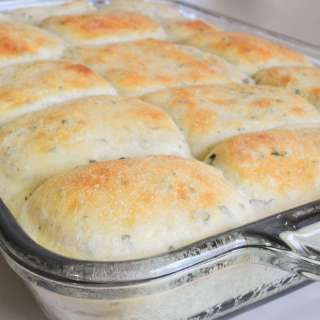 Herb Dinner Rolls