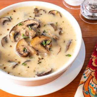 Creamy Roasted Mushroom Soup