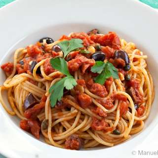 Spaghetti alla Puttanesca