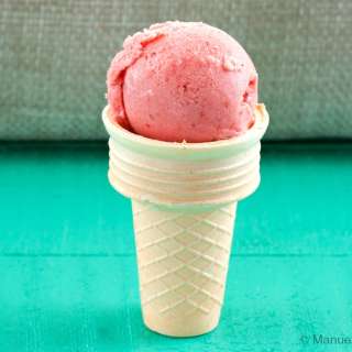 Strawberry Frozen Yogurt