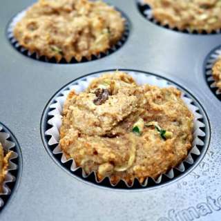 Protein Muffins With Zucchini and Walnuts