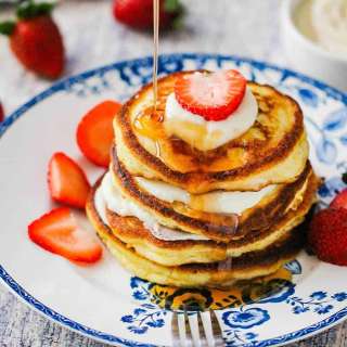 Ricotta Lemon Pancakes with Vanilla Sauce