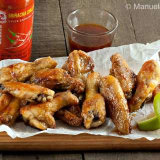 Maple and Sriracha Chicken Wings