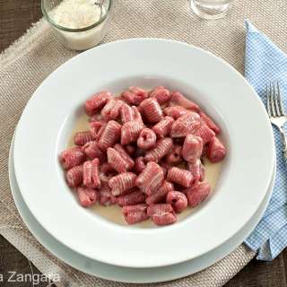 Beetroot and Ricotta Gnocchi with Gorgonzola