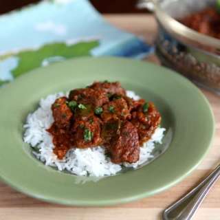 Marha Pörkölt - Hungarian Beef Paprika Stew