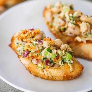 Albacore Tuna and White Bean Salad