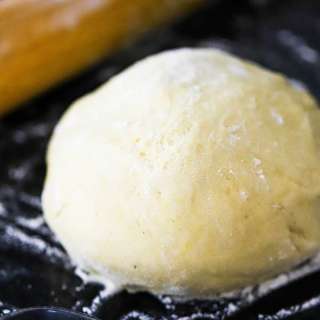 Easy Pizza Dough