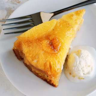 Pineapple Upside-Down Cake
